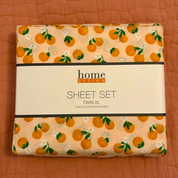 Macy's Other - Twin XL Easy Care Printed Microfiber 3-Pc. Sheet Set, Pink/Orange/Green